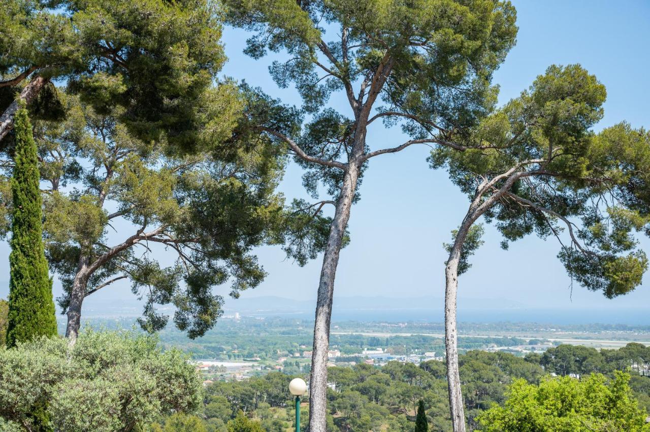 La Cle Vue Mer, Clim, Terrasse, Parking A Hyeres Exterior photo